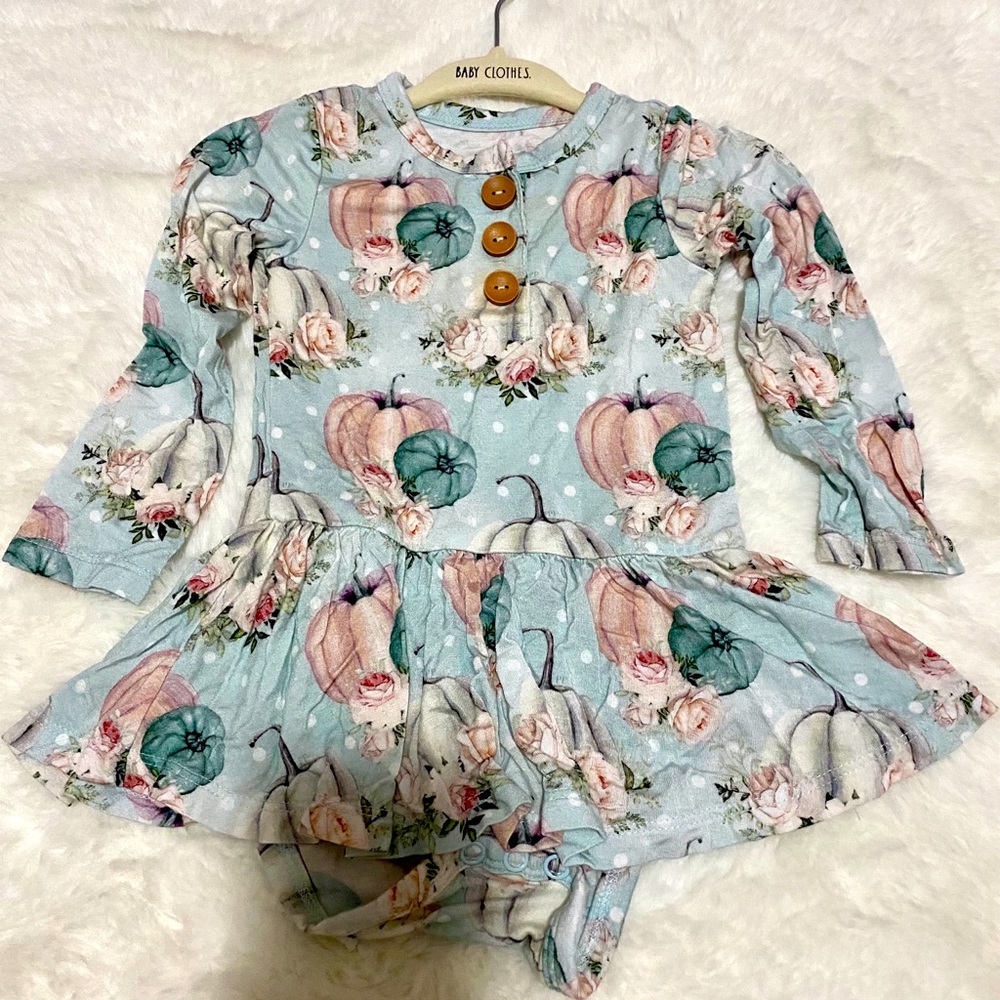 NWOT Posh Peanut size 6-12